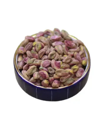 مغز پسته شور با طعم لذیذ و ترد برای مصرف روزانه.